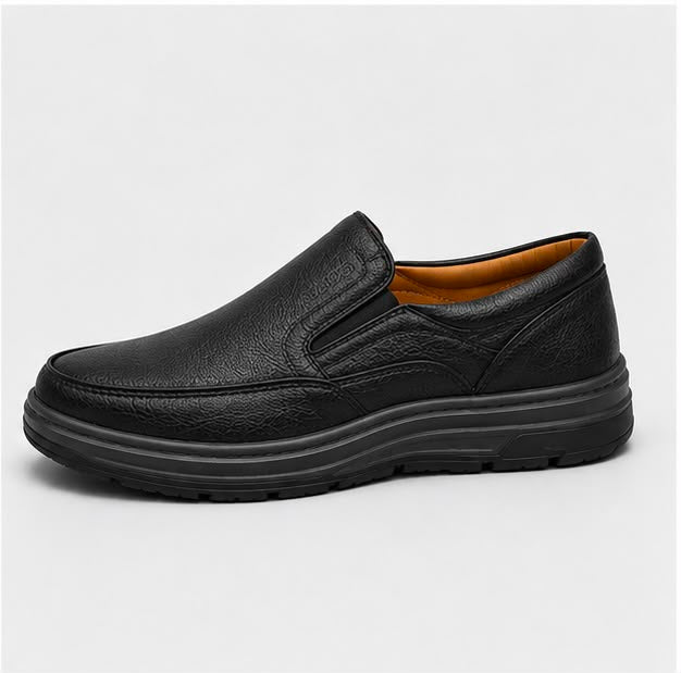 Newstep Urban Luxe black men’s casual slip-on shoes