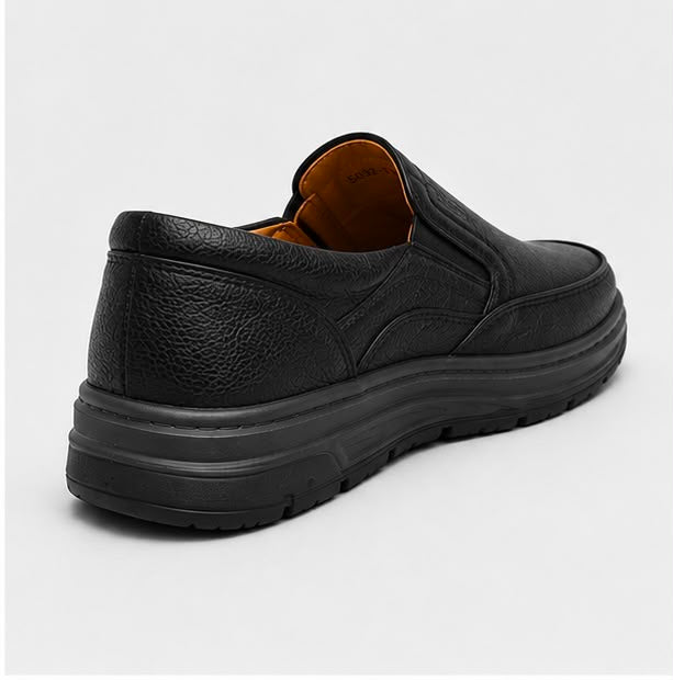 Newstep Urban Luxe black men’s casual slip-on shoes