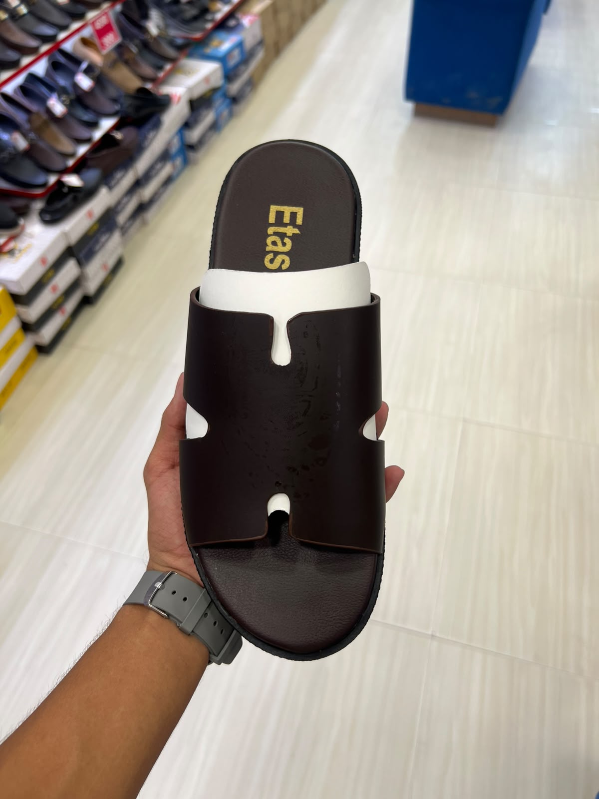 Newstep Marks casual black slide sandals with textured footbed